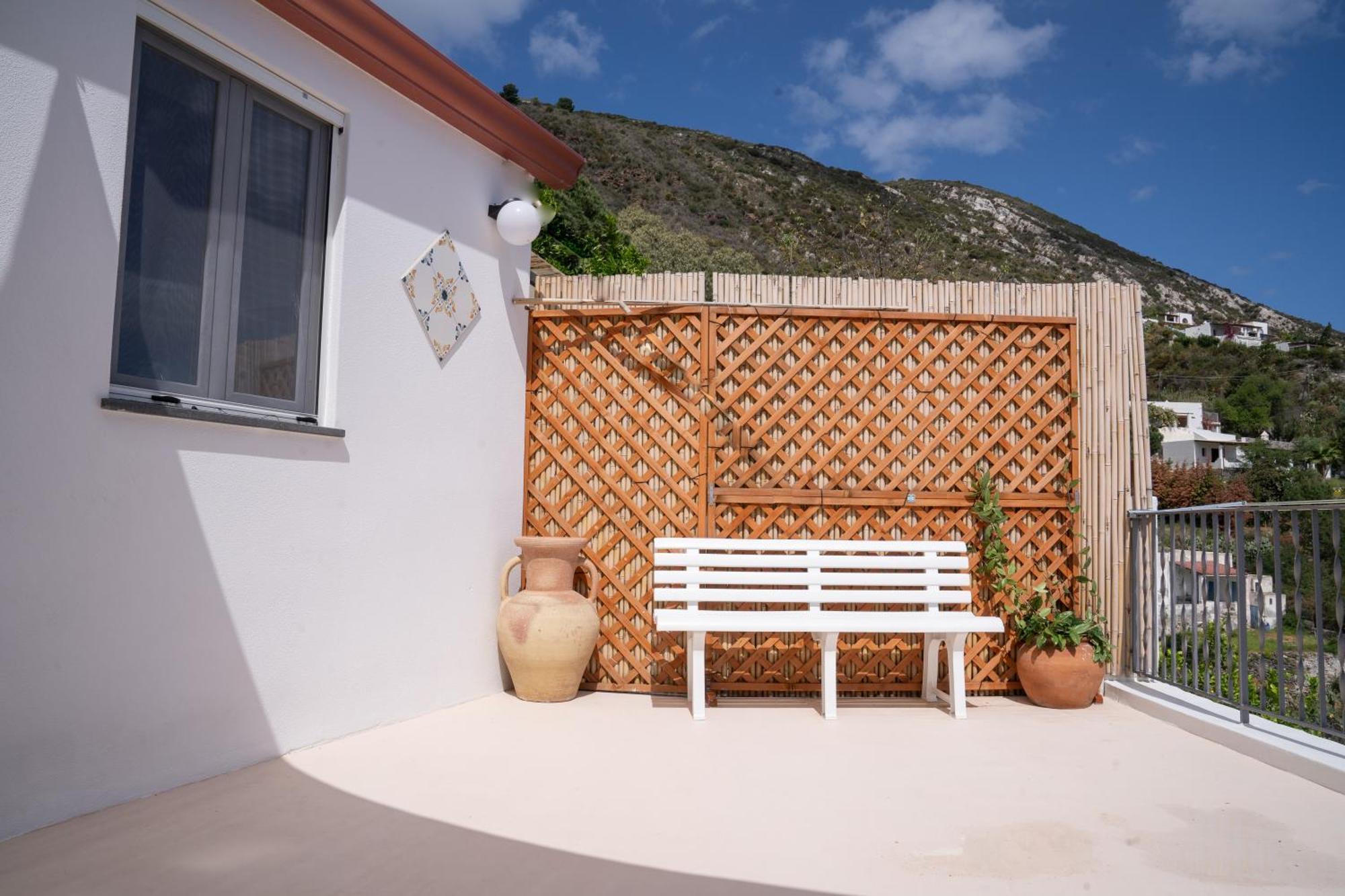 Casa Serena Lipari  Exteriör bild